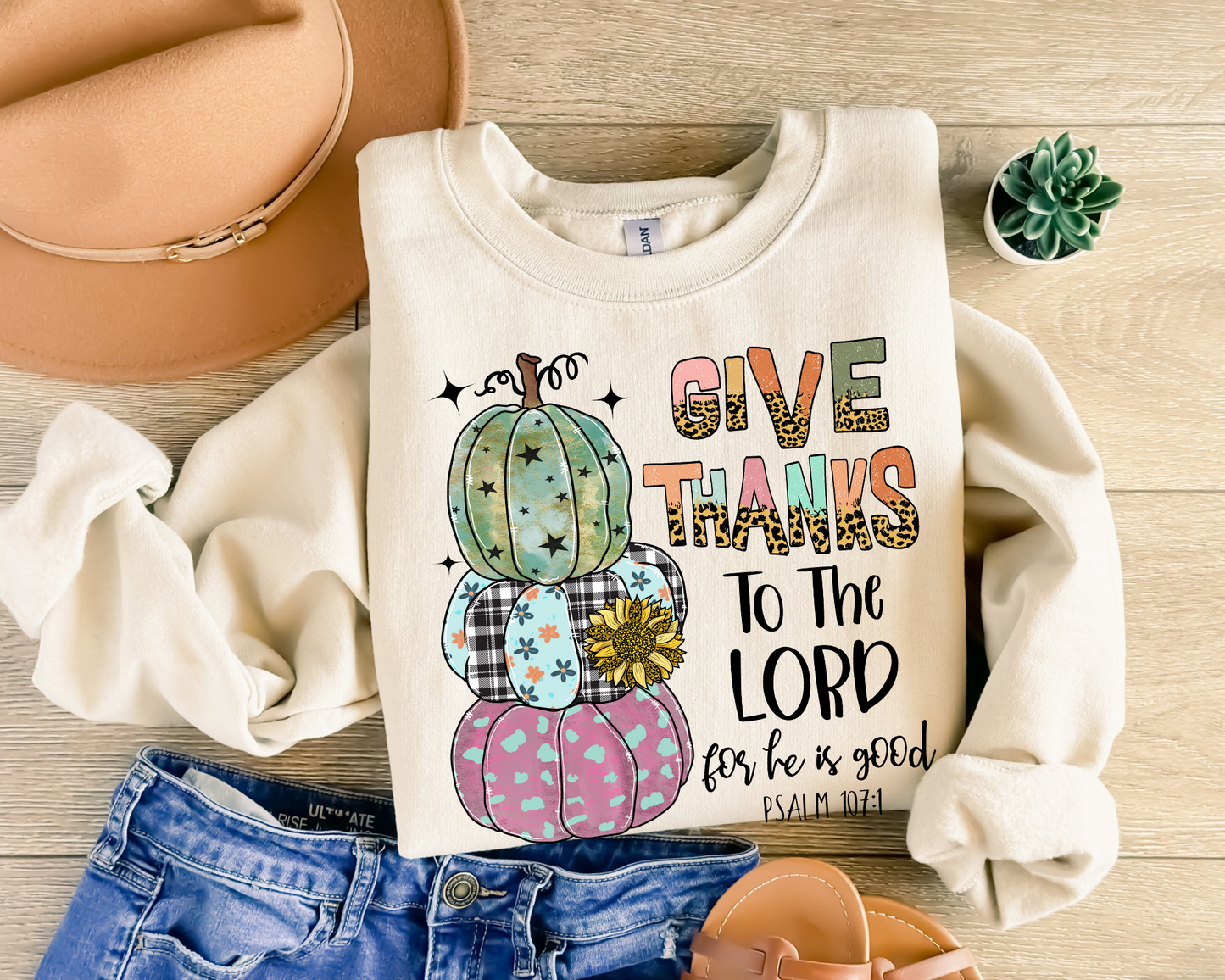 "Give Thanks to the Lord" crewneck sweatshirt